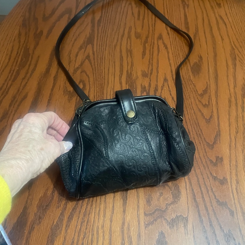 Vintage Black Leather crossbody bag